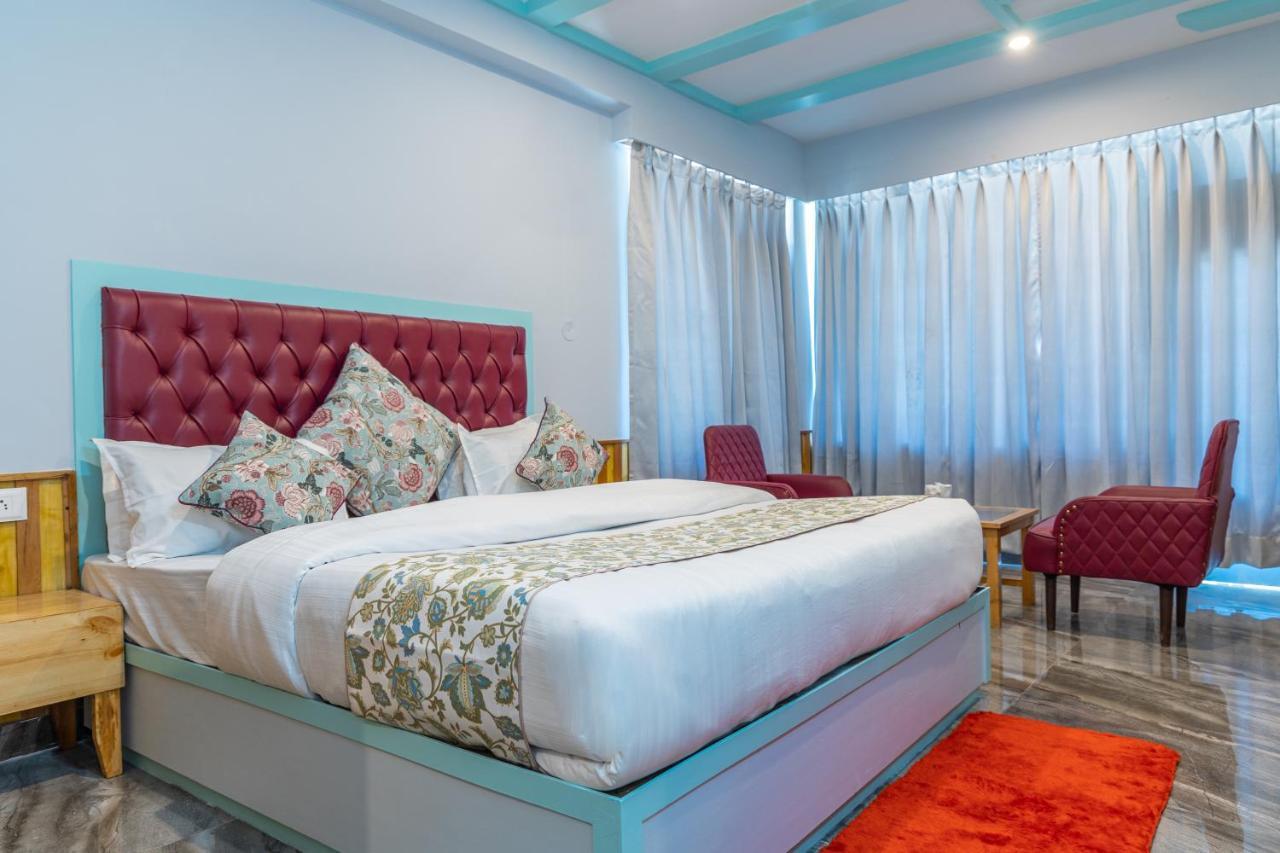Resort Apple Flower By Manali Mall Road ภายนอก รูปภาพ